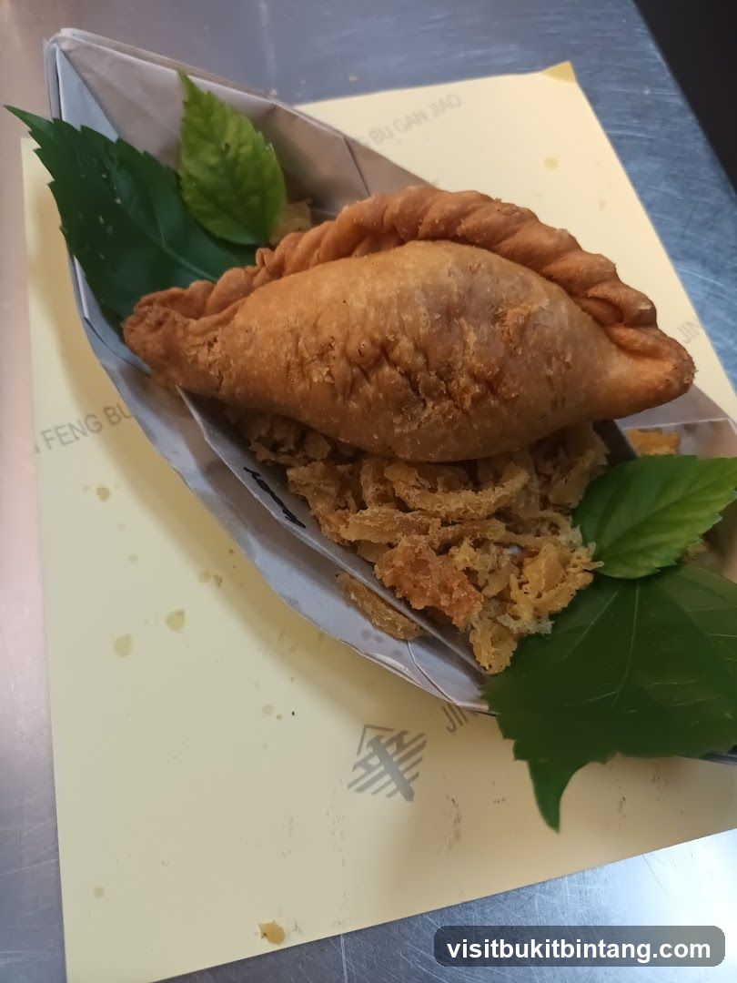 Fried Pastry with Crispy Filling