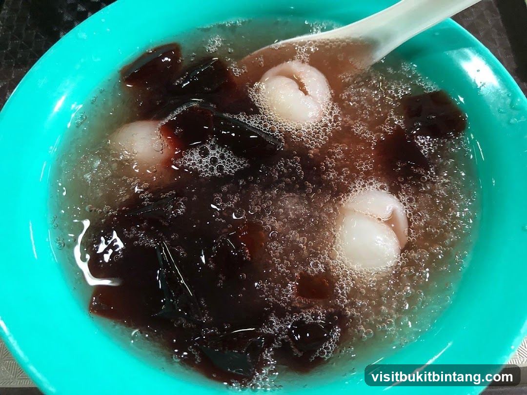 Grass Jelly Dessert with Lychee