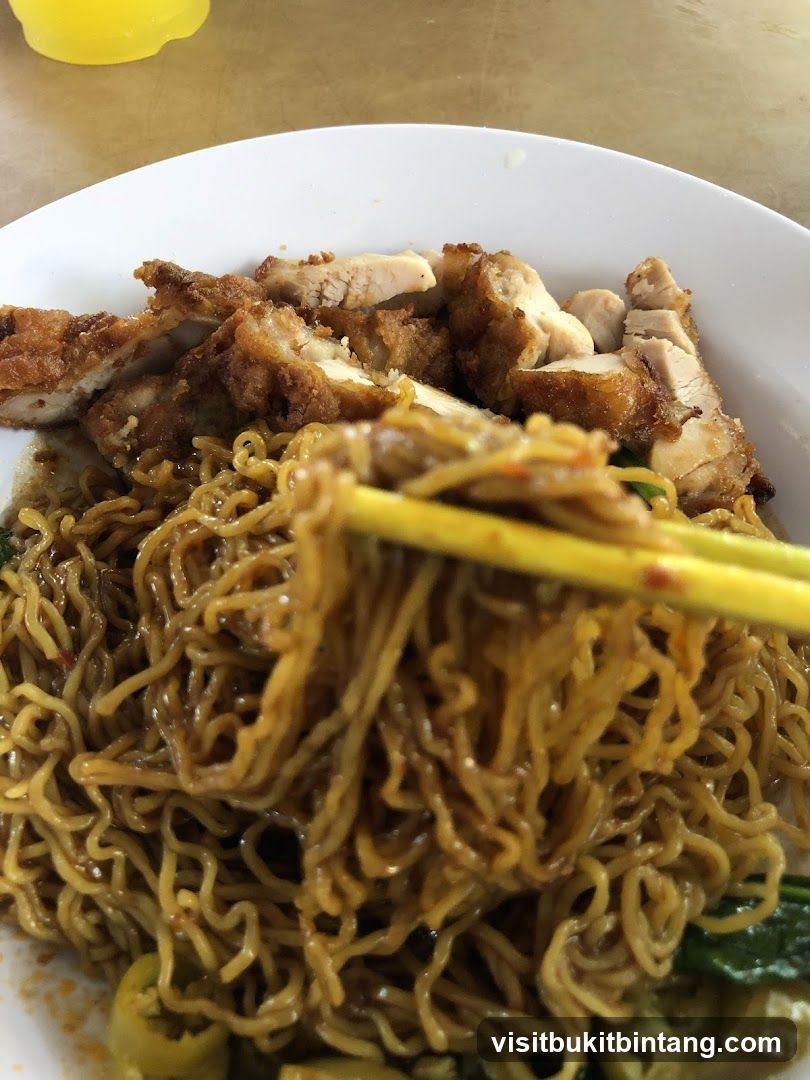Noodles with Fried Chicken