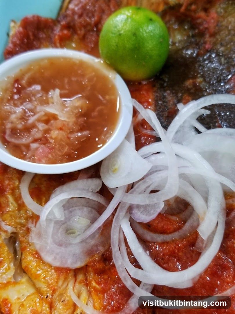 Fish with Sauce and Lime