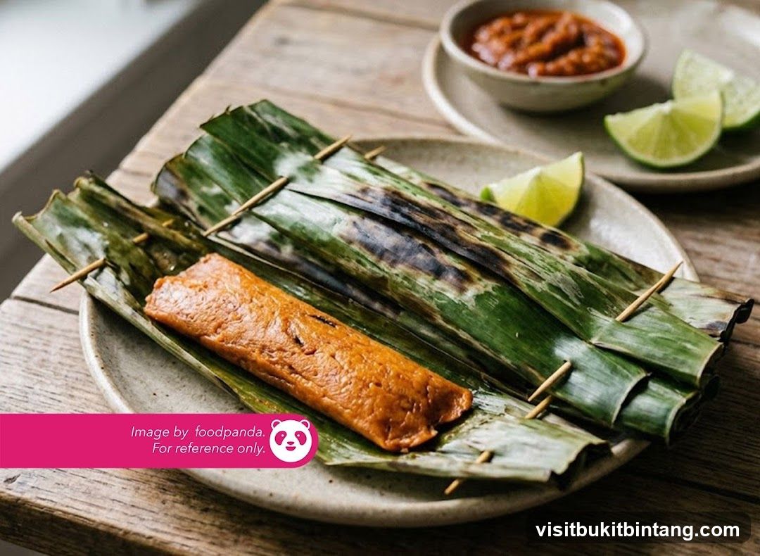 Grilled Fish Paste in Banana Leaf