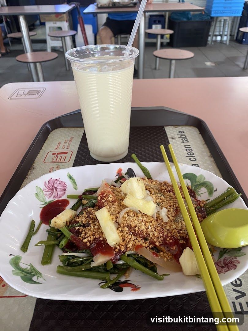 Water Spinach Salad with Drink