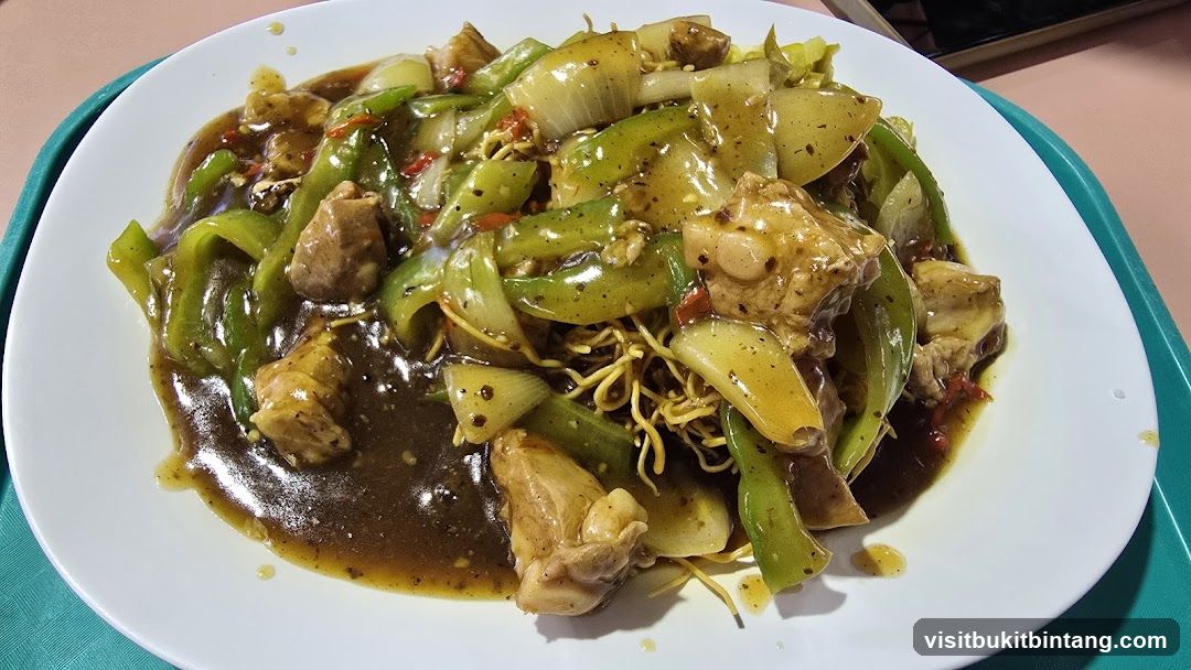 Chicken and Pepper Stir-fry with Noodles