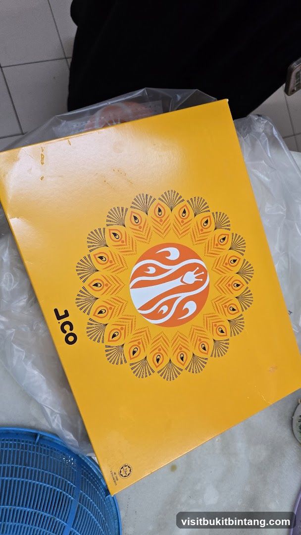 J.CO Donuts Box