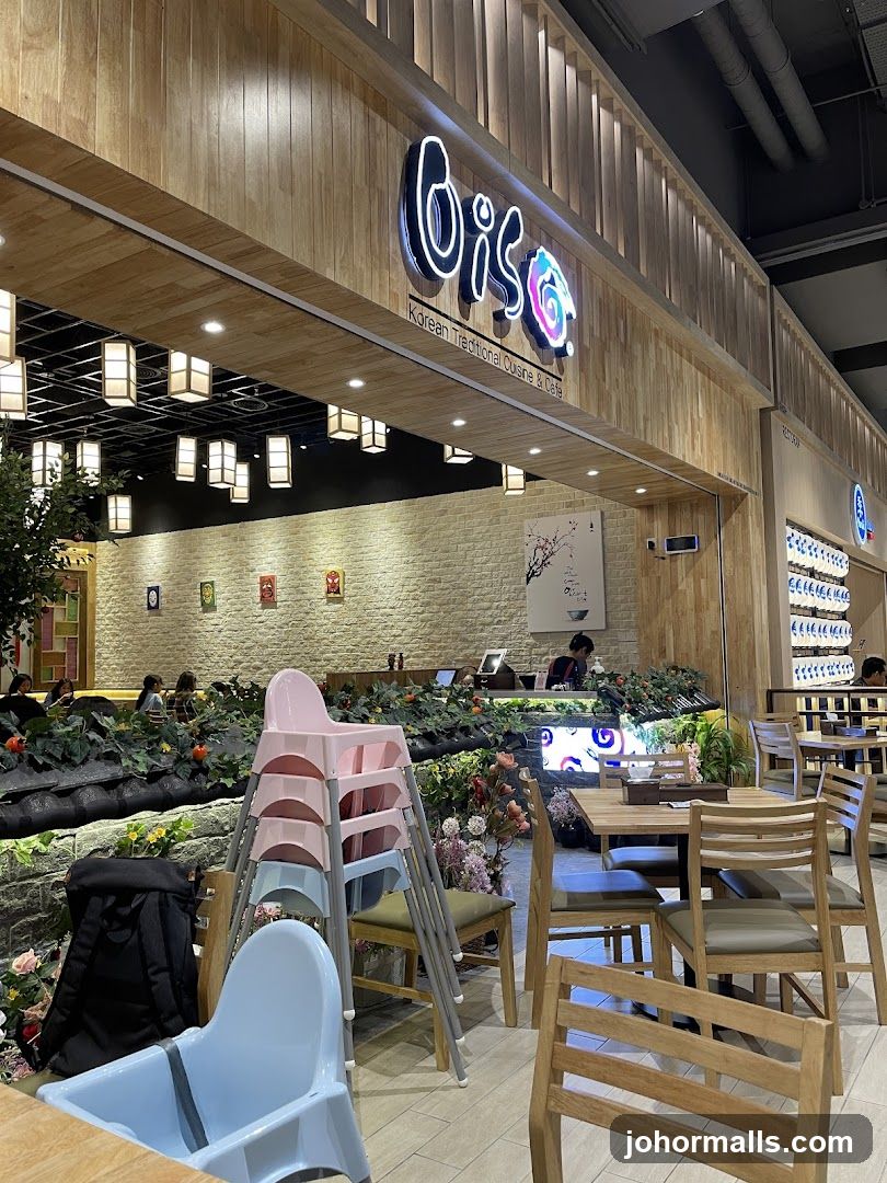 Bis Korean Traditional Cuisine & Cafe Interior