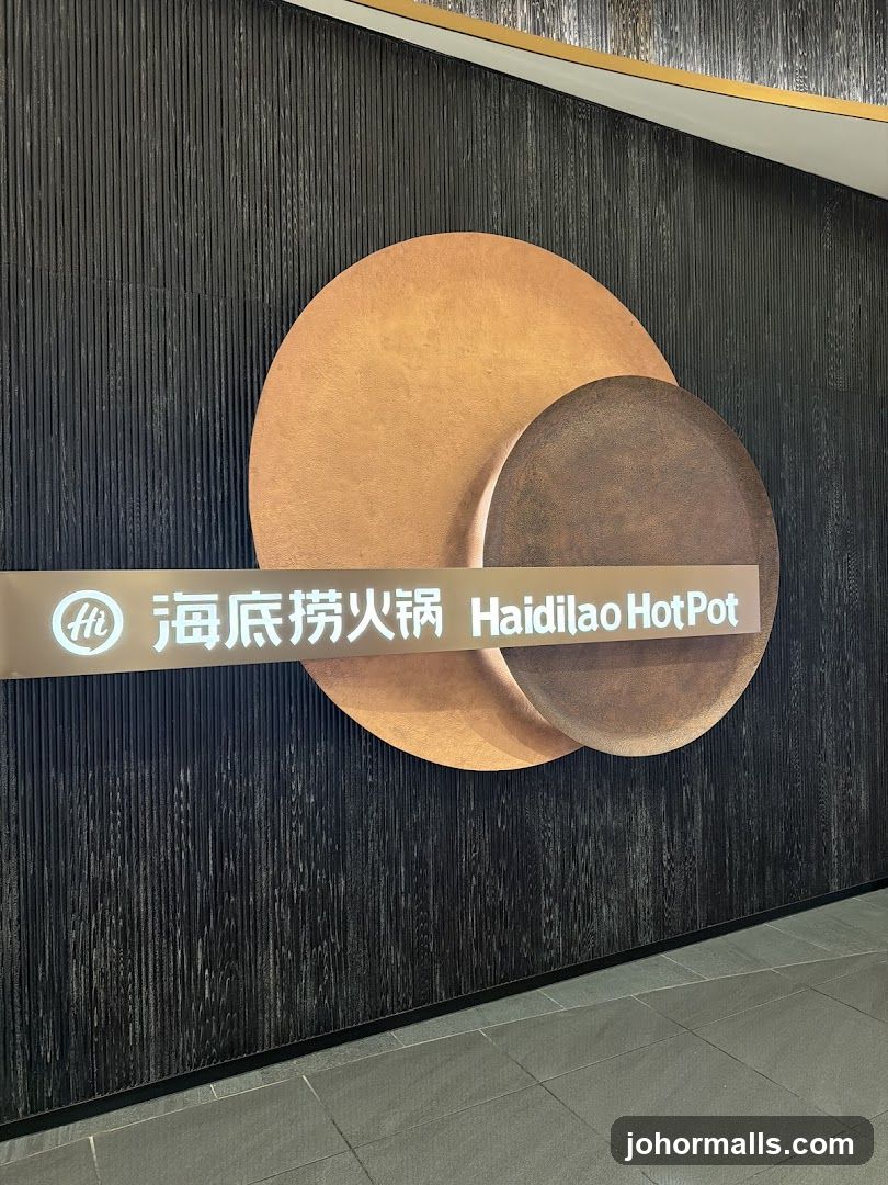 Haidilao Hot Pot Sign