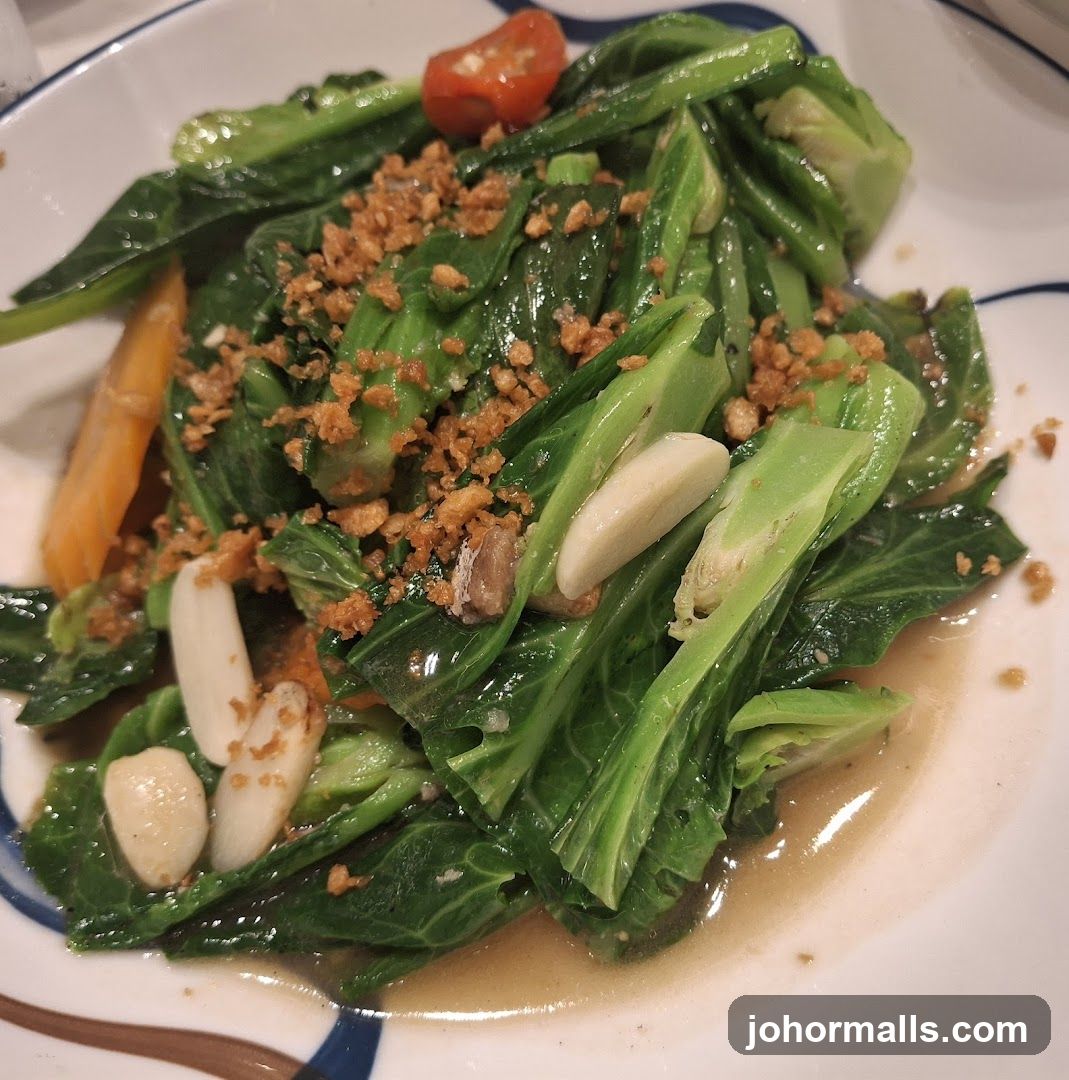 Stir-fried Chinese Broccoli with Garlic