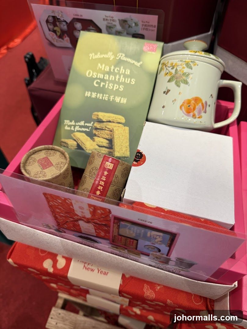 Gift Box with Tea and Snacks