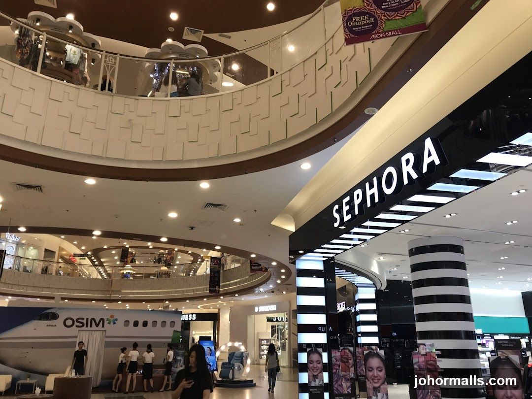 Sephora Storefront in a Mall