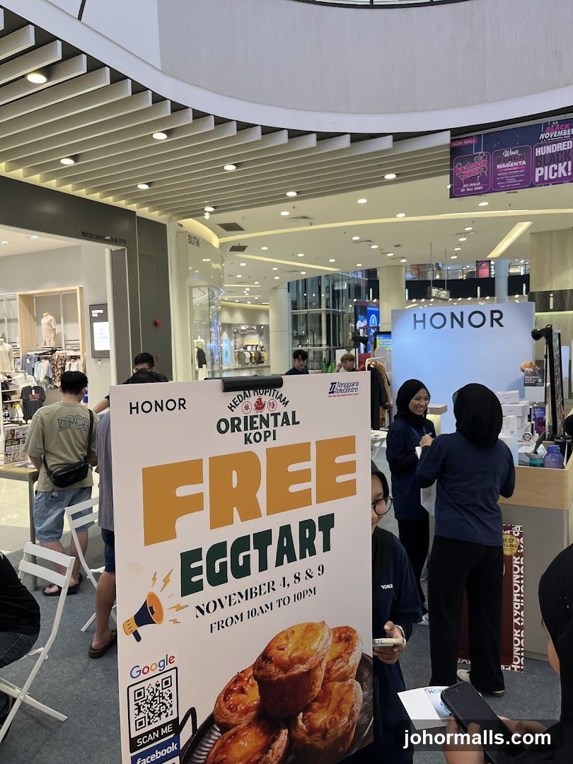 Honor Promotion Booth in Mall