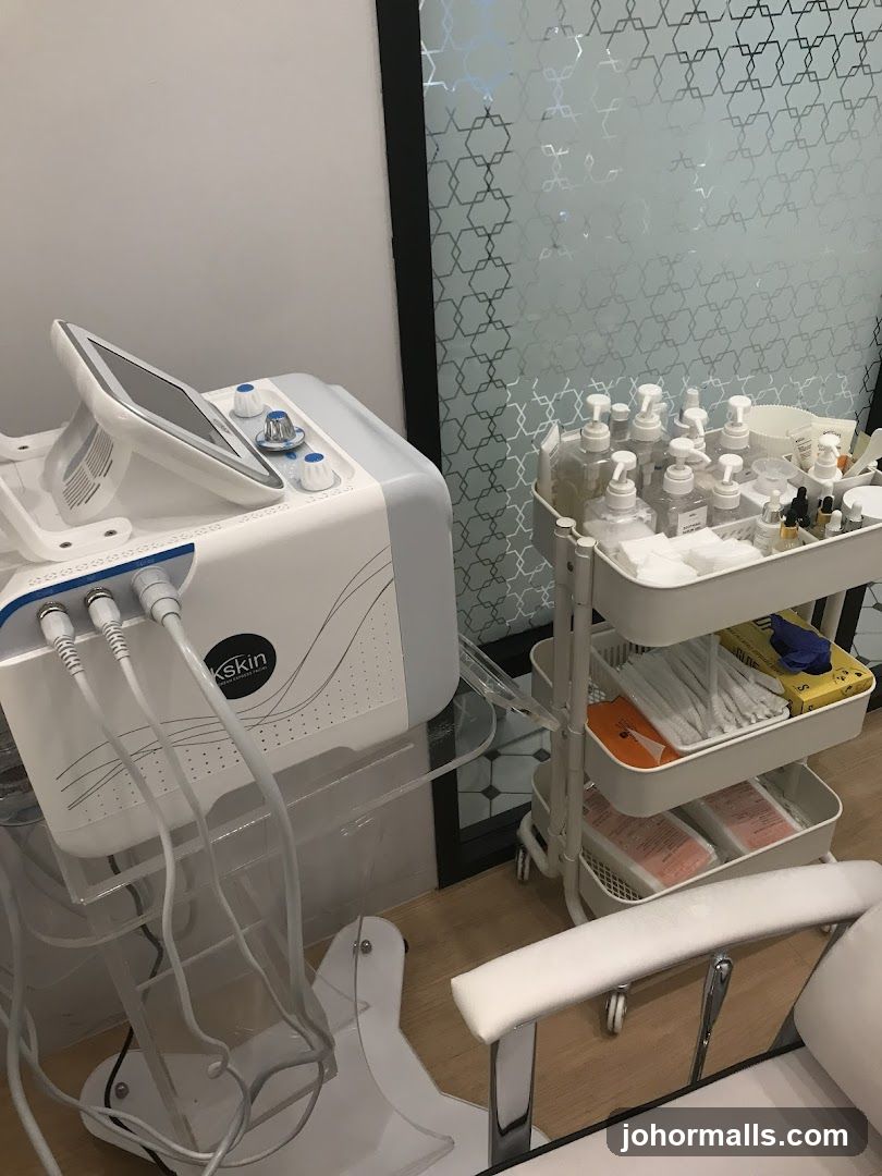 Beauty Treatment Room Equipment