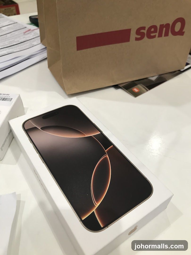 iPhone Box and Shopping Bag