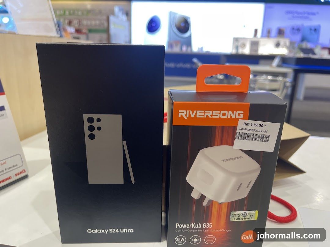 Phone and Charger Packaging