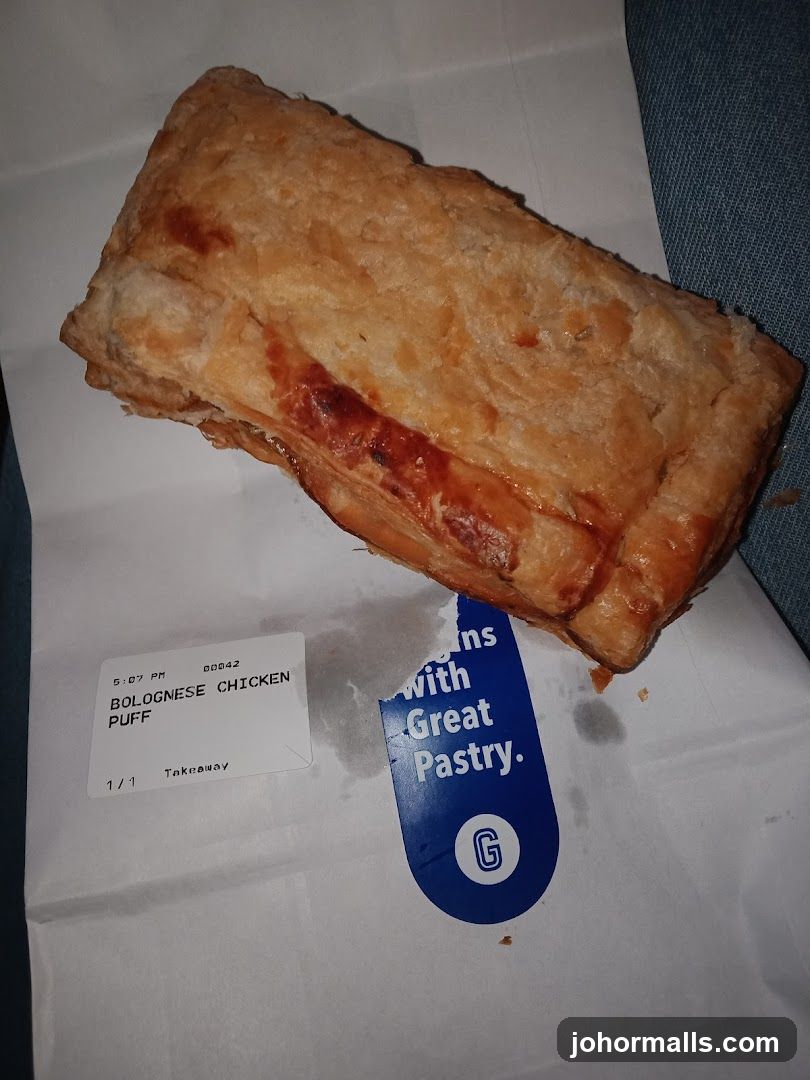 Bolognese Chicken Puff