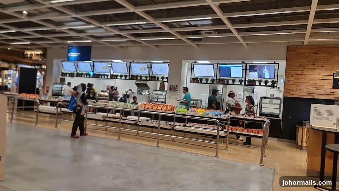 Food Court Display