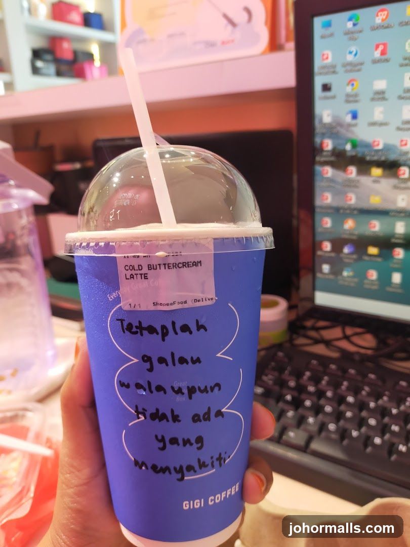 Gigi Coffee Cup