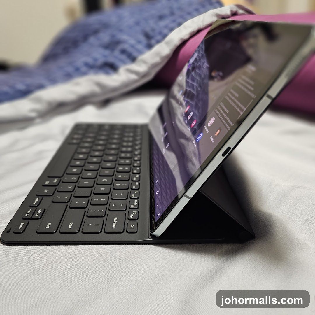 Tablet with Keyboard