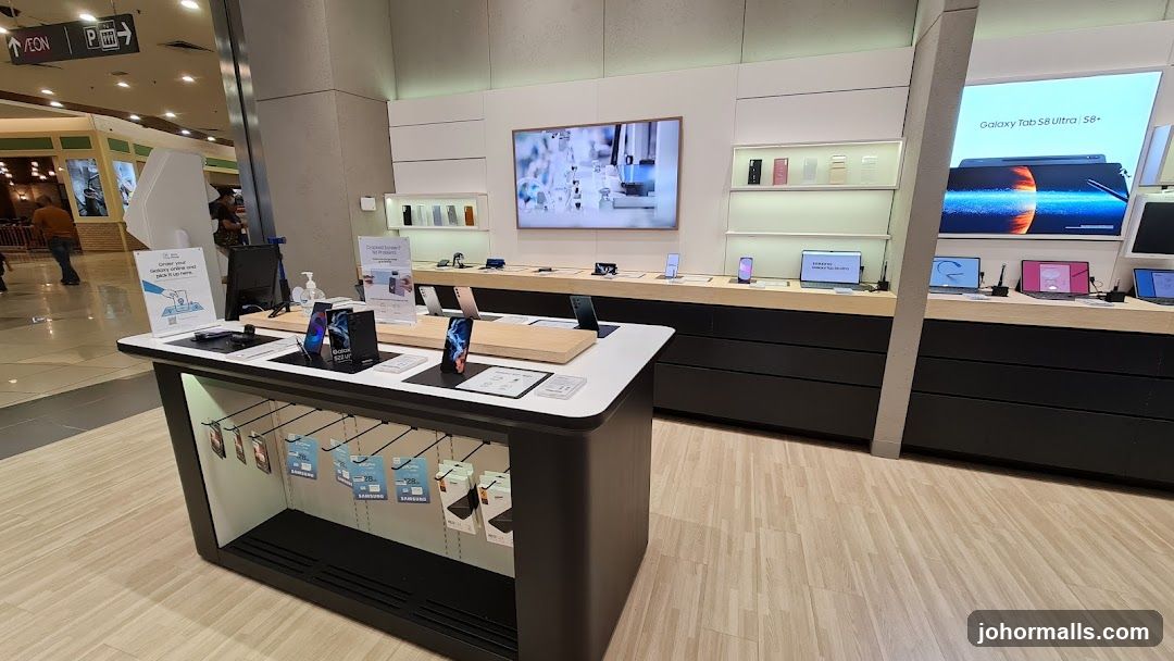Samsung Store Display