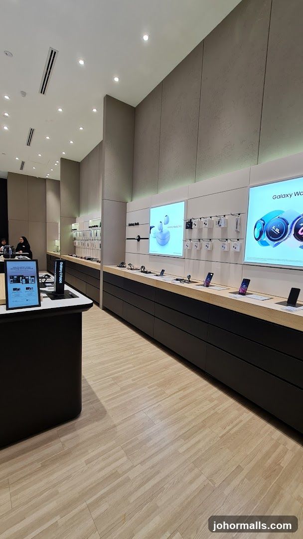 Electronics Store Display