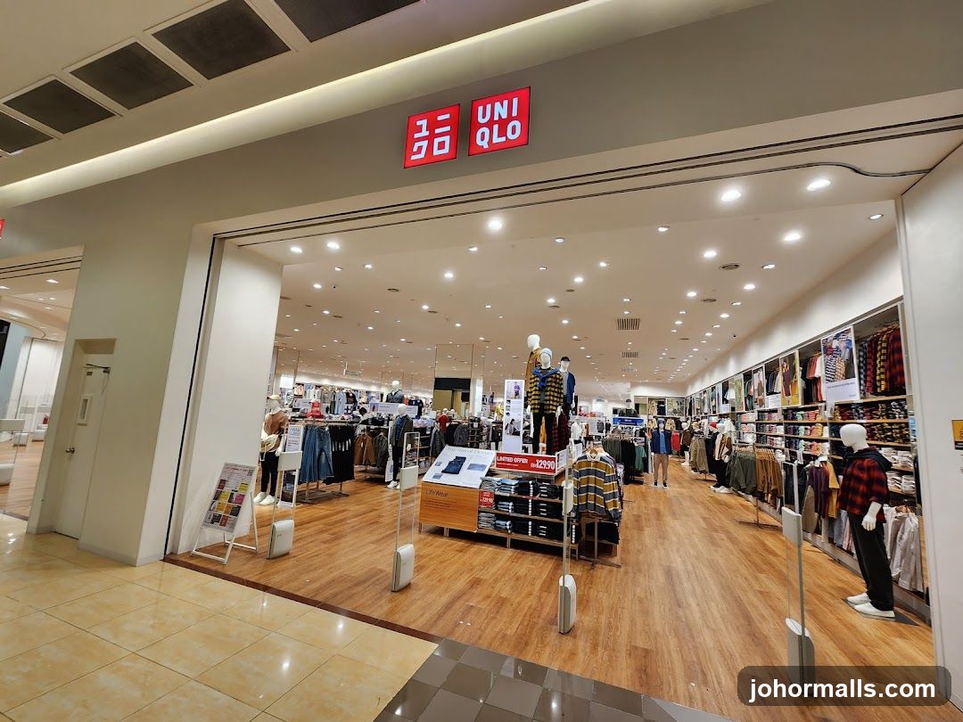 UNIQLO AEON Mall Tebrau City