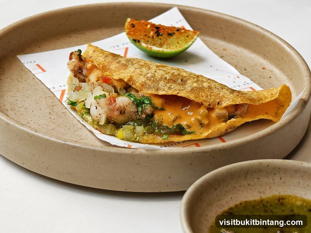 Shrimp Taco with Lime and Sauce