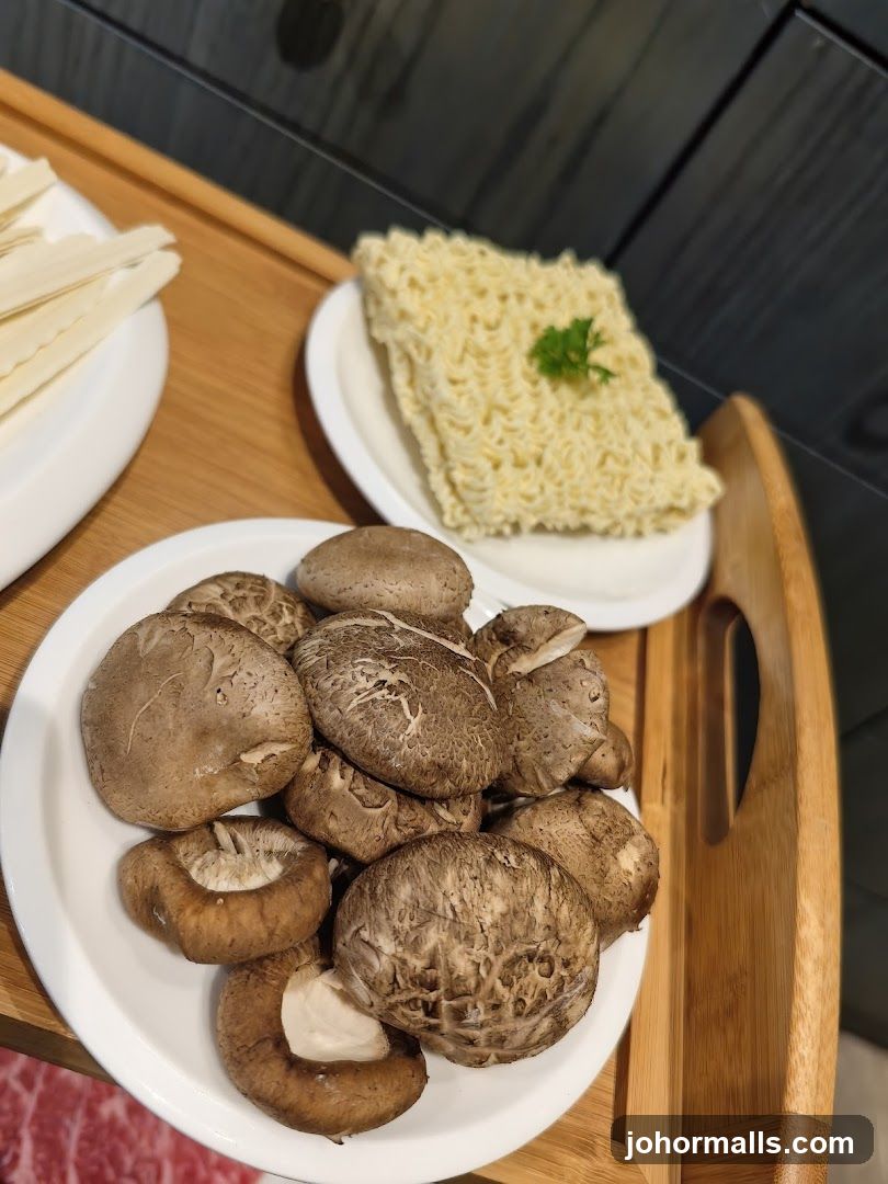 Mushrooms and Noodles