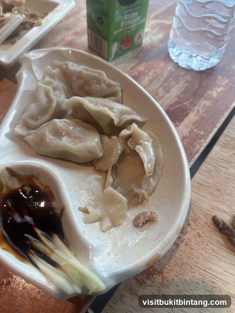 Dumplings with Dipping Sauce