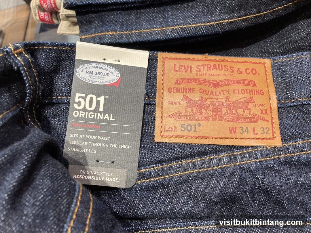 Levi's 501 Jeans