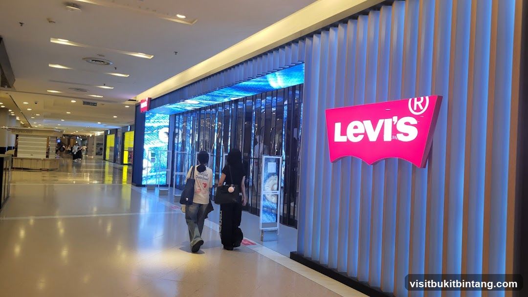 Levi's Clothing Store @ Sunway Pyramid