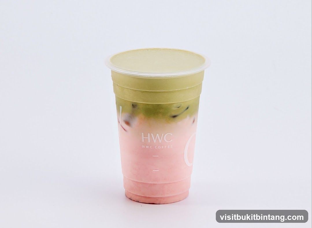 Iced Matcha Strawberry Latte