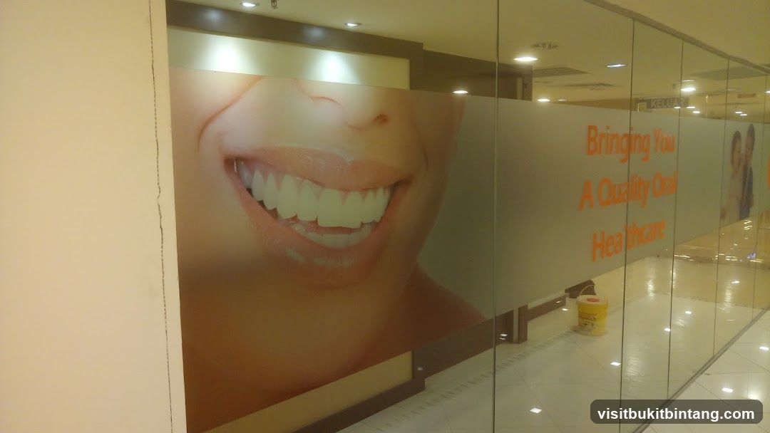 Dental Clinic Advertisement