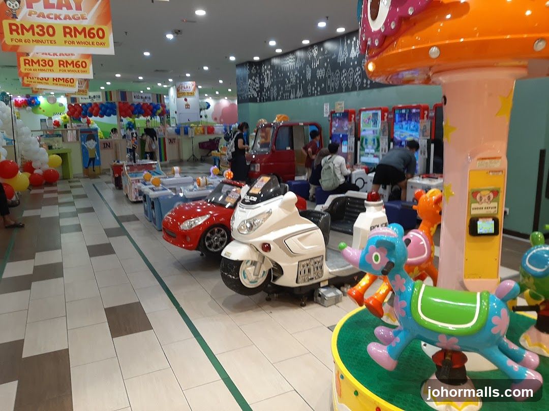 Amusement Center