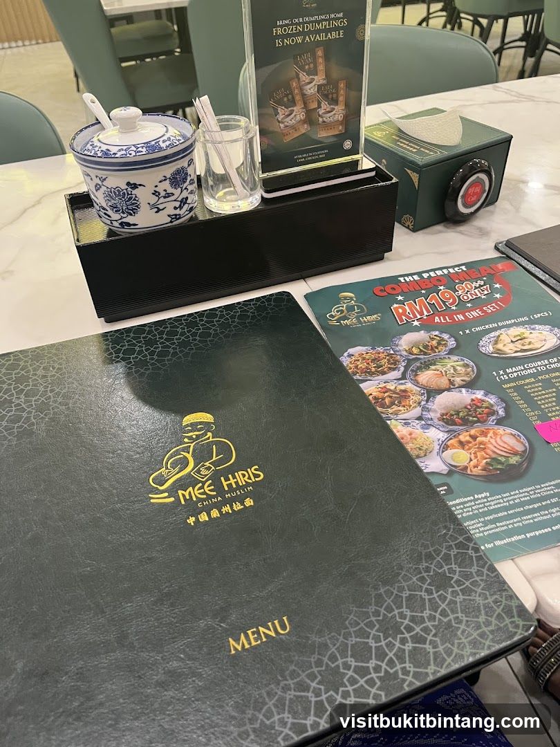 Restaurant Table Setting
