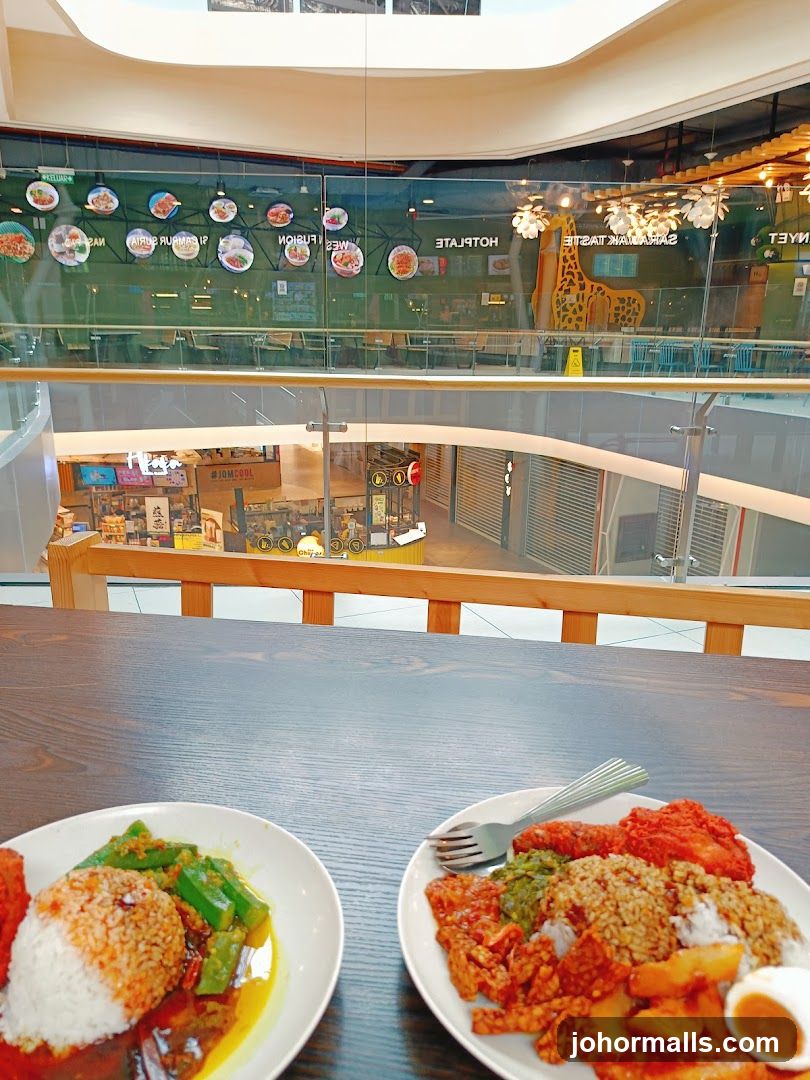 Mall Food Court Dining