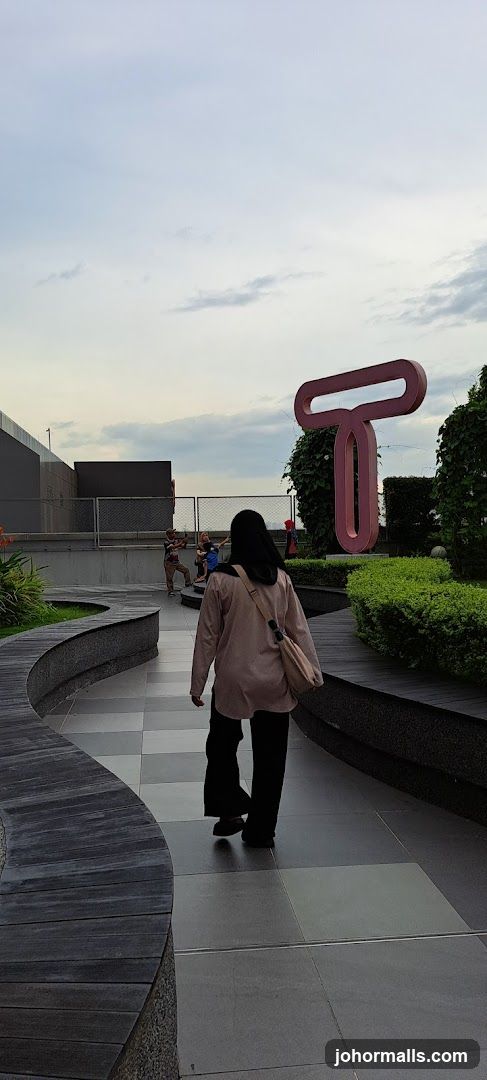 Toppen Rooftop Garden