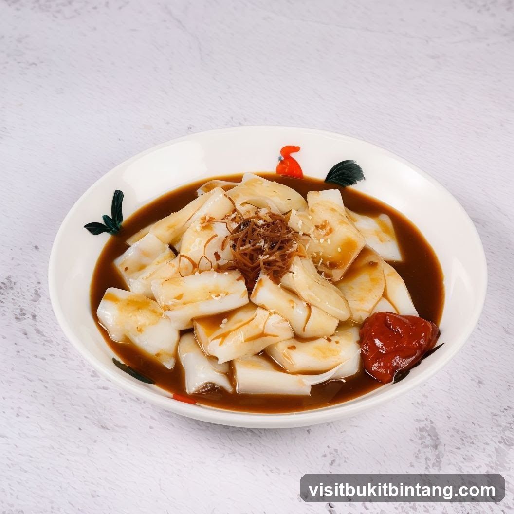 Steamed Rice Rolls with Sauce