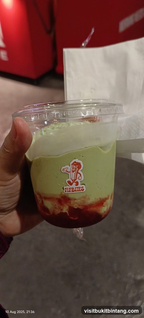 Dessert with Strawberry Sauce