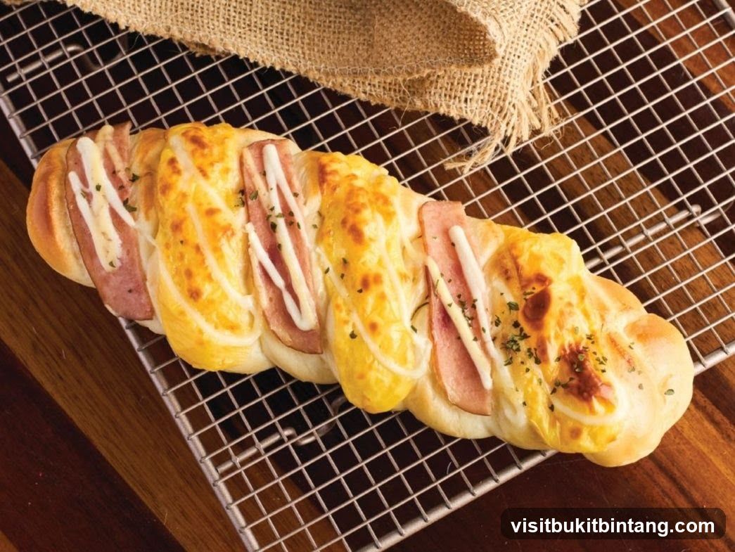 Savory Bread with Ham and Cheese
