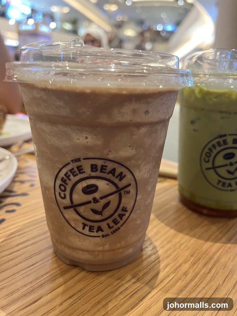 Coffee Bean & Tea Leaf Drinks