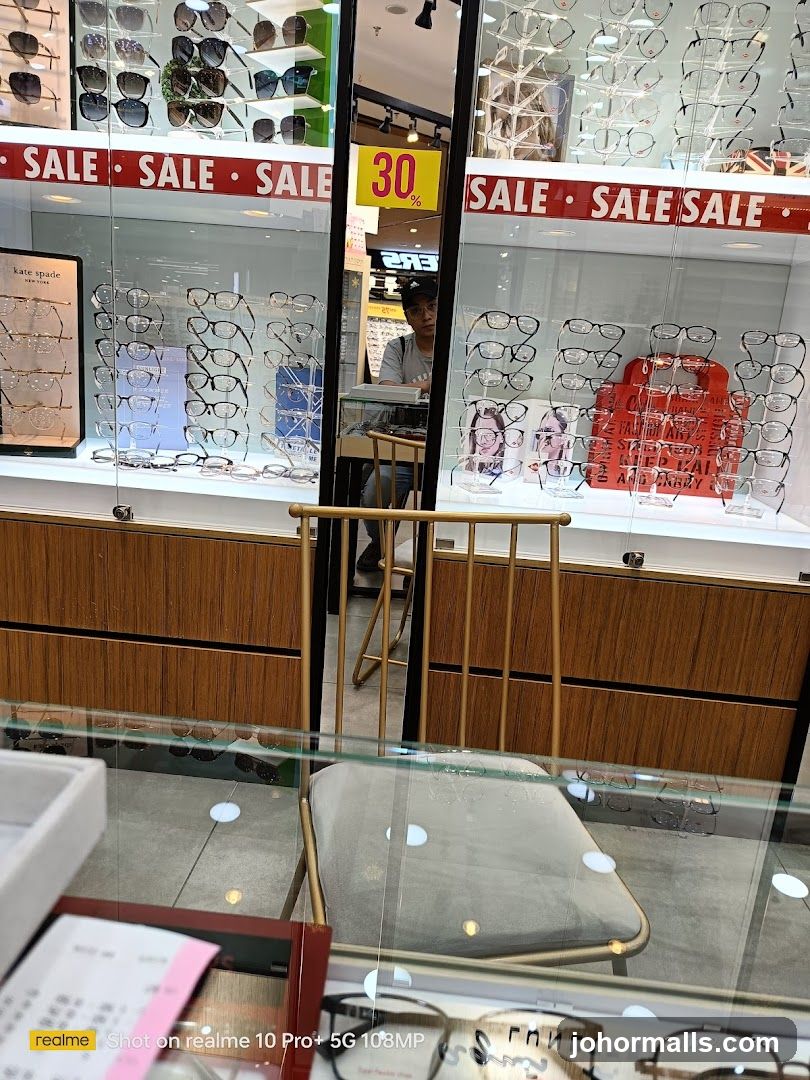 Eyeglasses Store Display