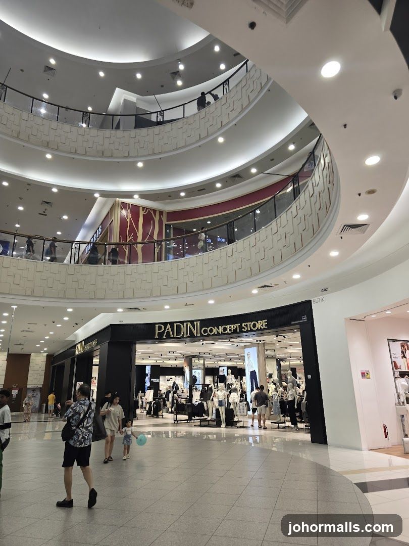 Padini Concept Store