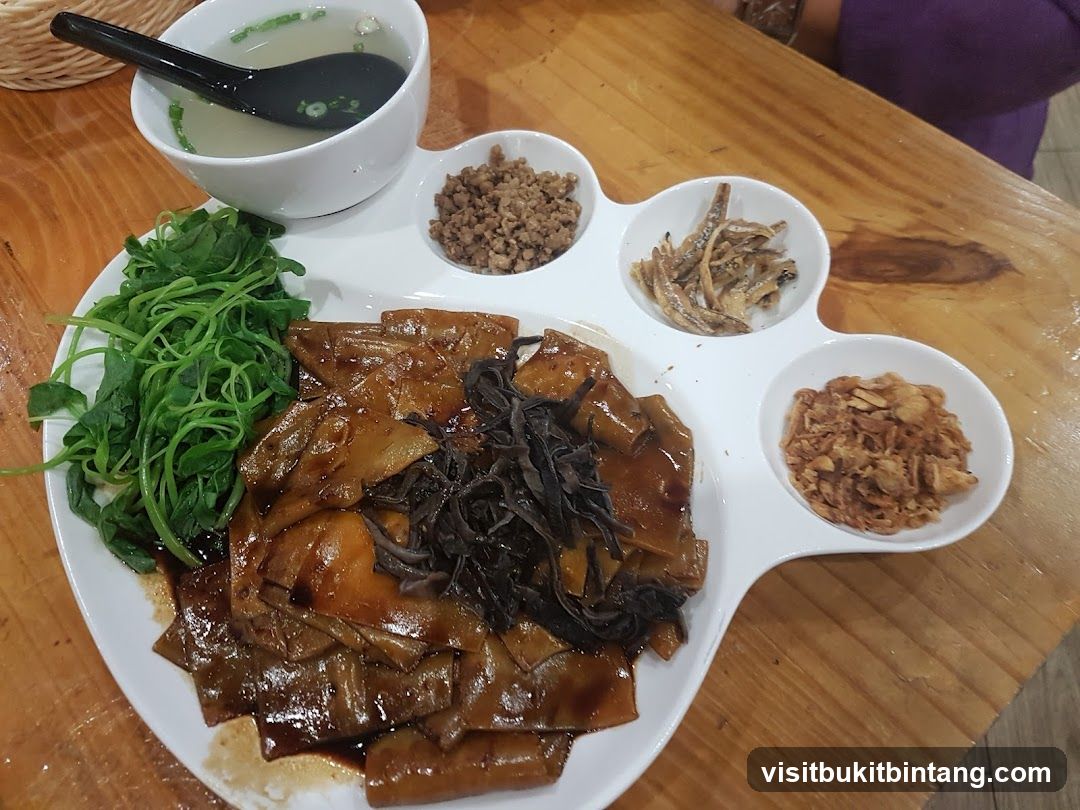 Noodle Dish with Sides