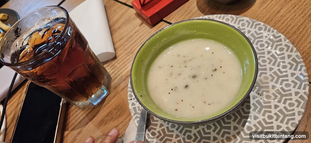 Creamy Soup and Drink
