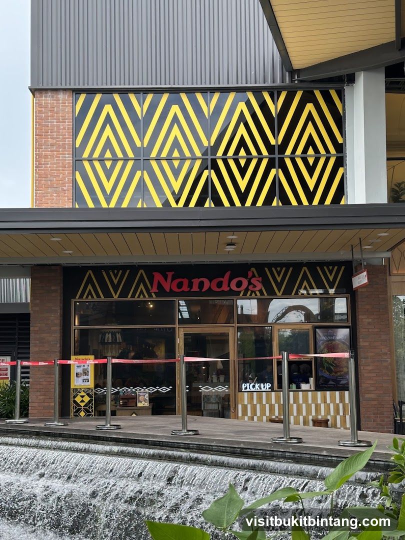 Nando's • Elmina Lakeside Mall