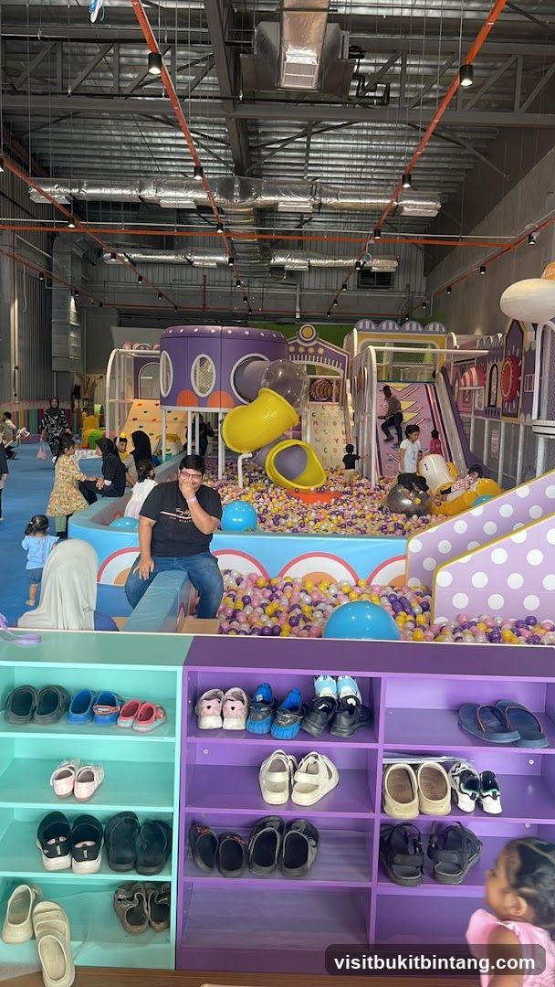 Indoor Playground with Ball Pit
