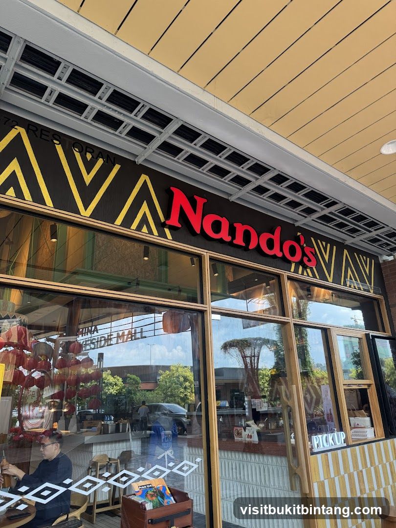 Nando's • Elmina Lakeside Mall