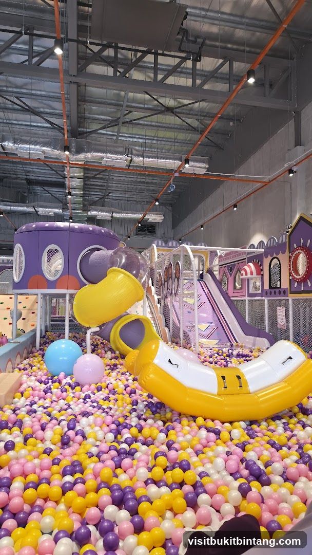 Indoor Playground Ball Pit