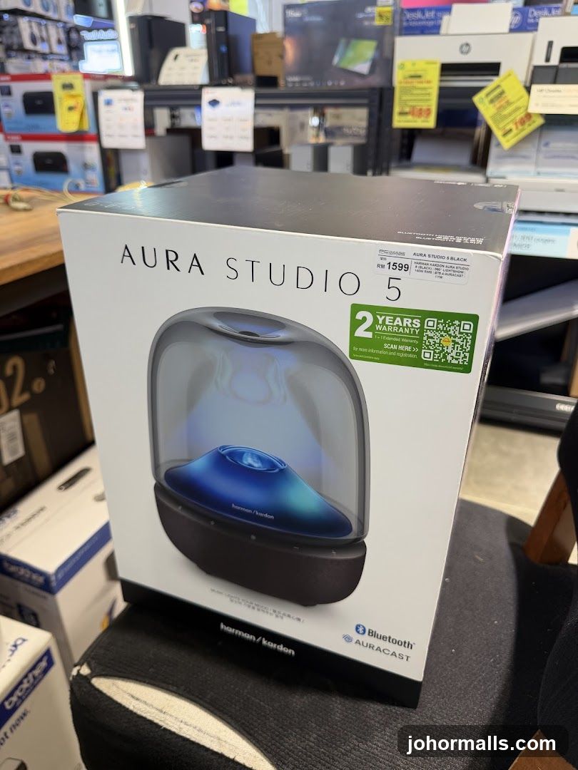 Harman Kardon Aura Studio 5 Speaker Box