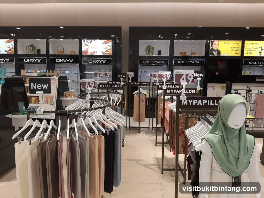 Clothing and Cosmetics Store Interior