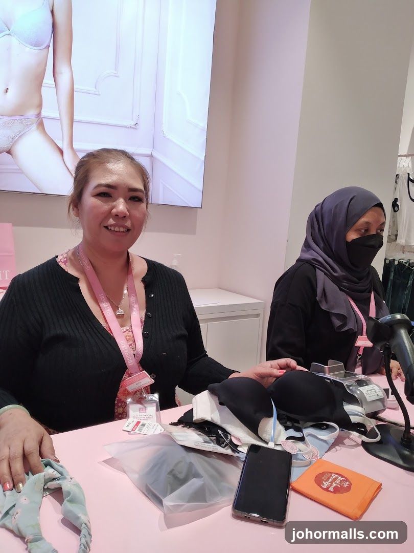 Retail workers at a counter